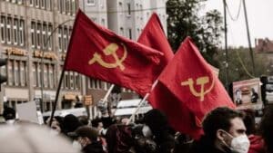 Ideologi-Komunisme-Pengertian-Ciri-ciri-Sejarah-Dampak